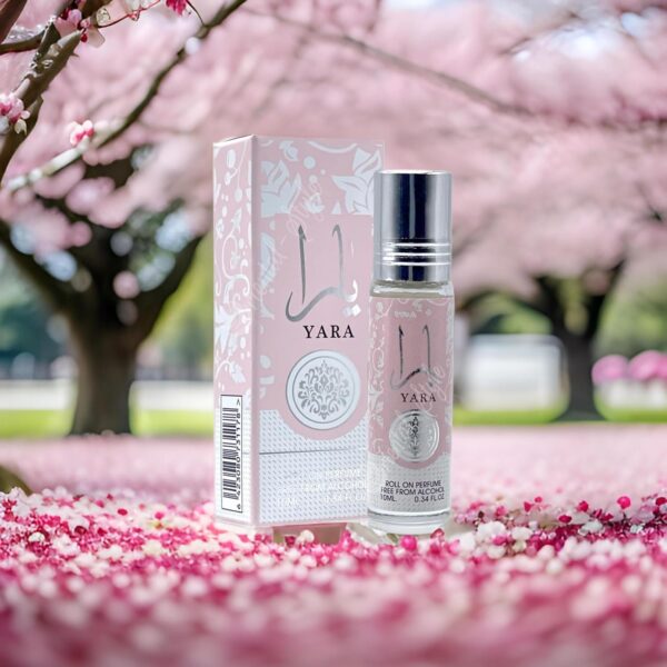 ⁦Yara Roll On Perfume Oil for Women, Alcohol-Free, Long-Lasting Fragrance, 10 ml - Women’s Perfume, Ideal for Travel and Gifts, Perfume For Women (pack of 1)⁩ - الصورة ⁦3⁩